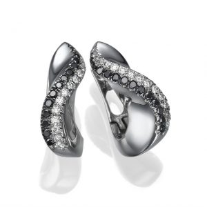 עגילים צמודים שחור לבן0.56ct  E-496